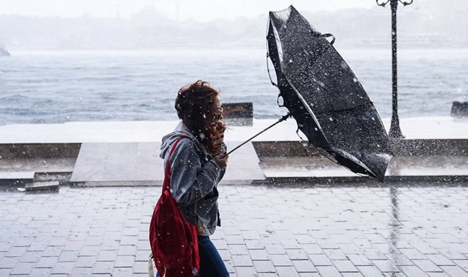 AKOM, İstanbul için ‘saat’ verdi: Çok kuvvetli geliyor!